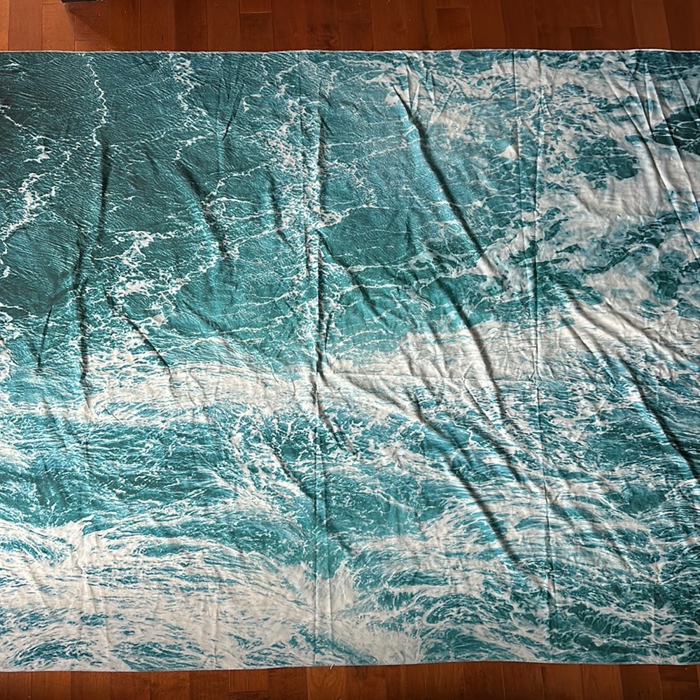blue ocean wave tapestry wall hanging 57.5 x 80